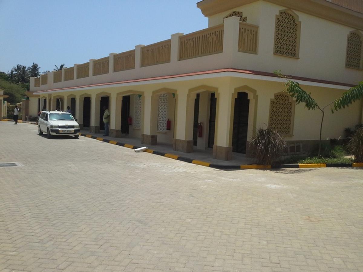 3 Bed Apartment with En Suite in Nyali Area - 20