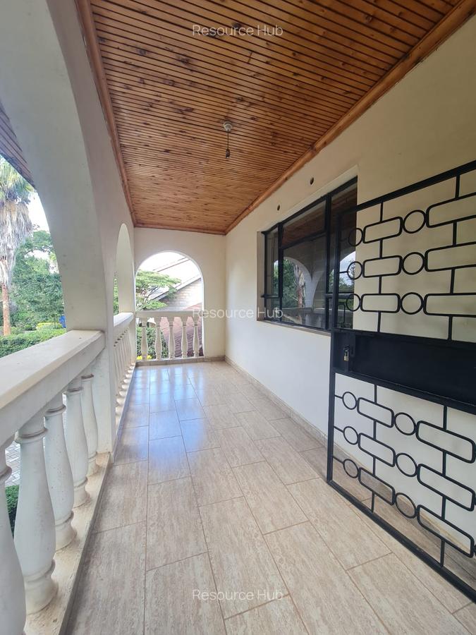 6 Bed House with En Suite at Hardy Area - 14
