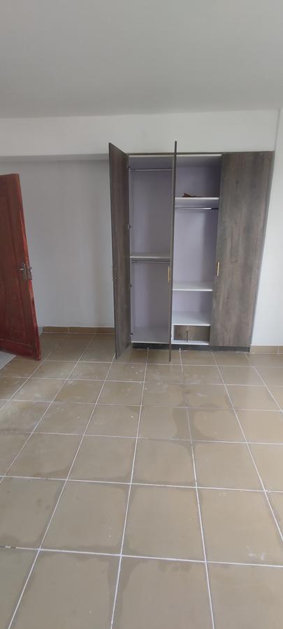 Serviced 3 Bed Apartment with En Suite in Thome - 7