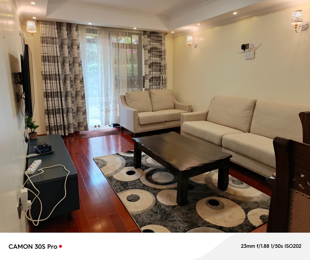 Serviced 1 Bed Apartment with En Suite at Lavington - 2
