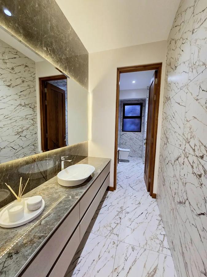 3 Bed Apartment with En Suite at Mbuuni Road - 7
