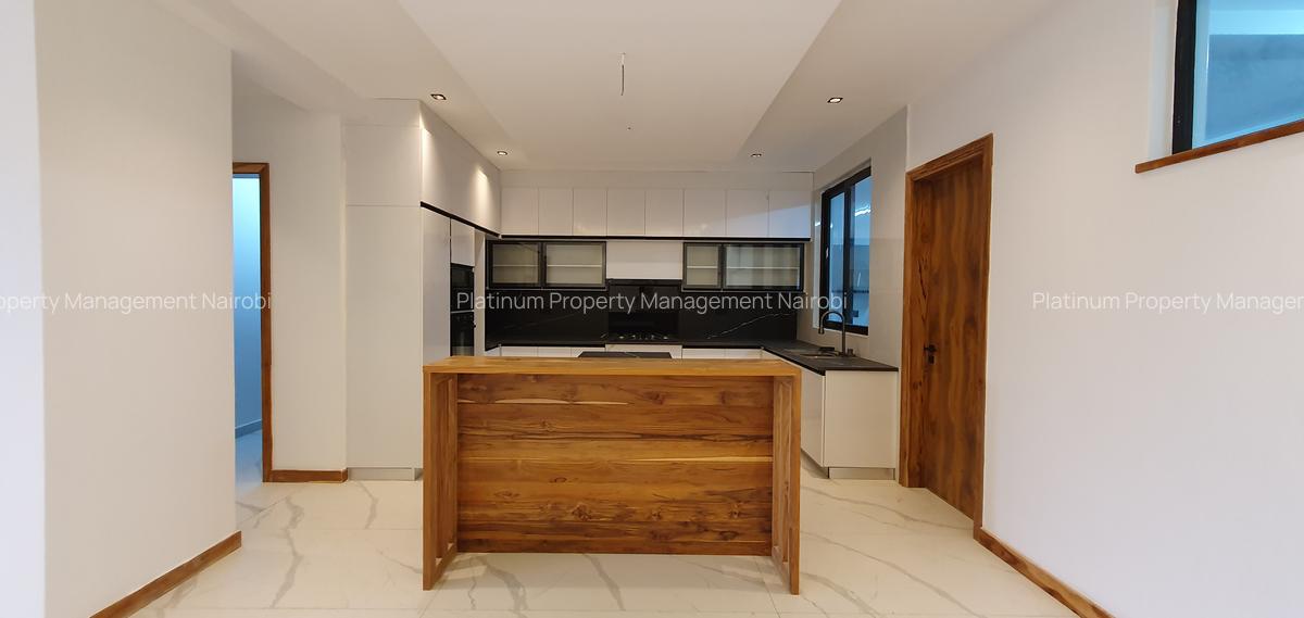 4 Bed Apartment with En Suite in Spring Valley - 5