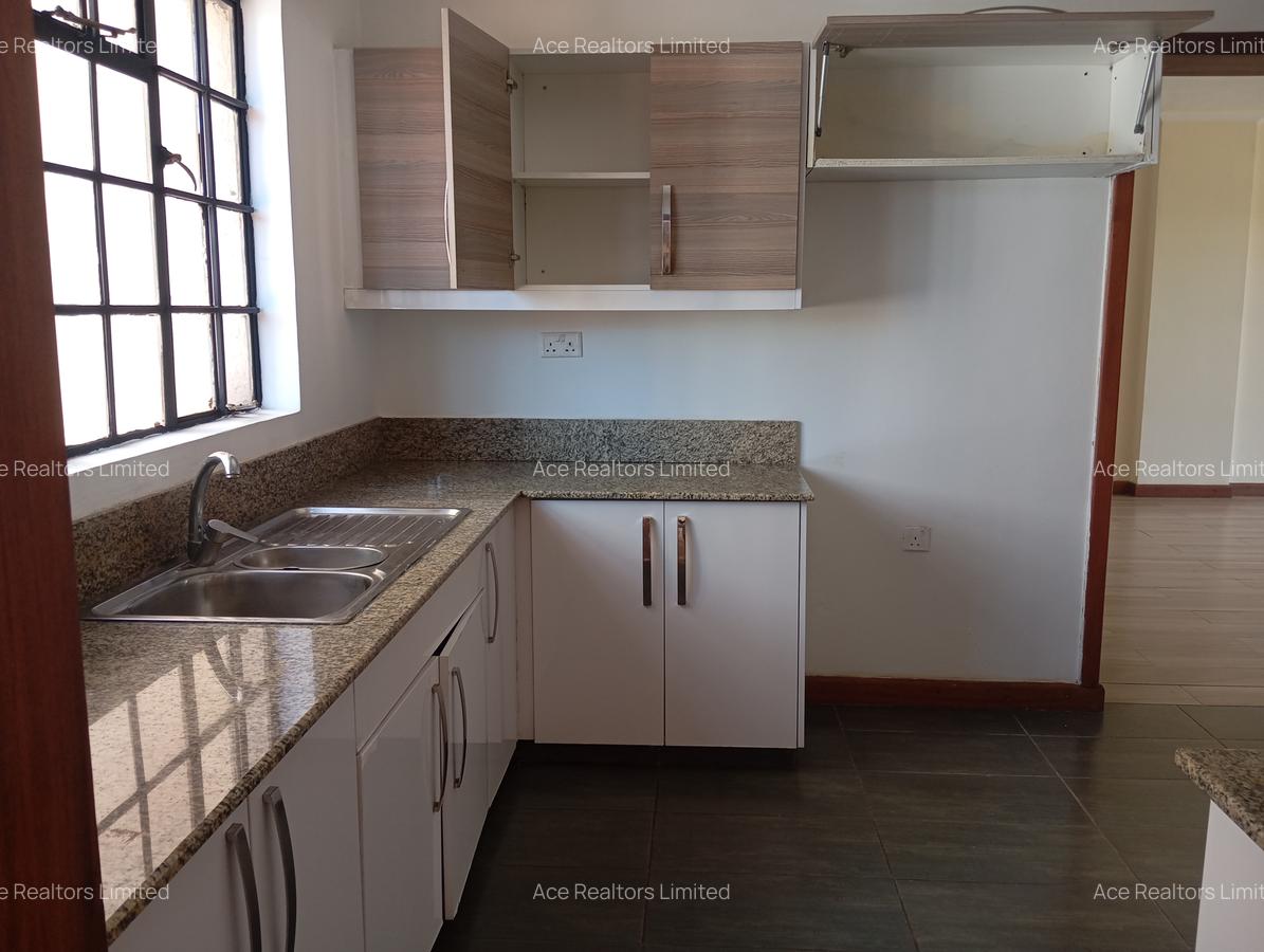 2 Bed Apartment with En Suite at Westlands - 5