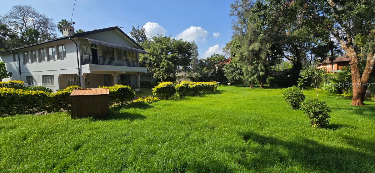 5 Bed House with En Suite at Nyari Central - 2