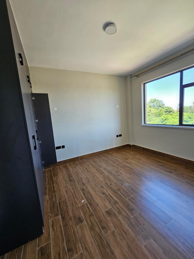 2 Bed Apartment with En Suite at Lavington - 11