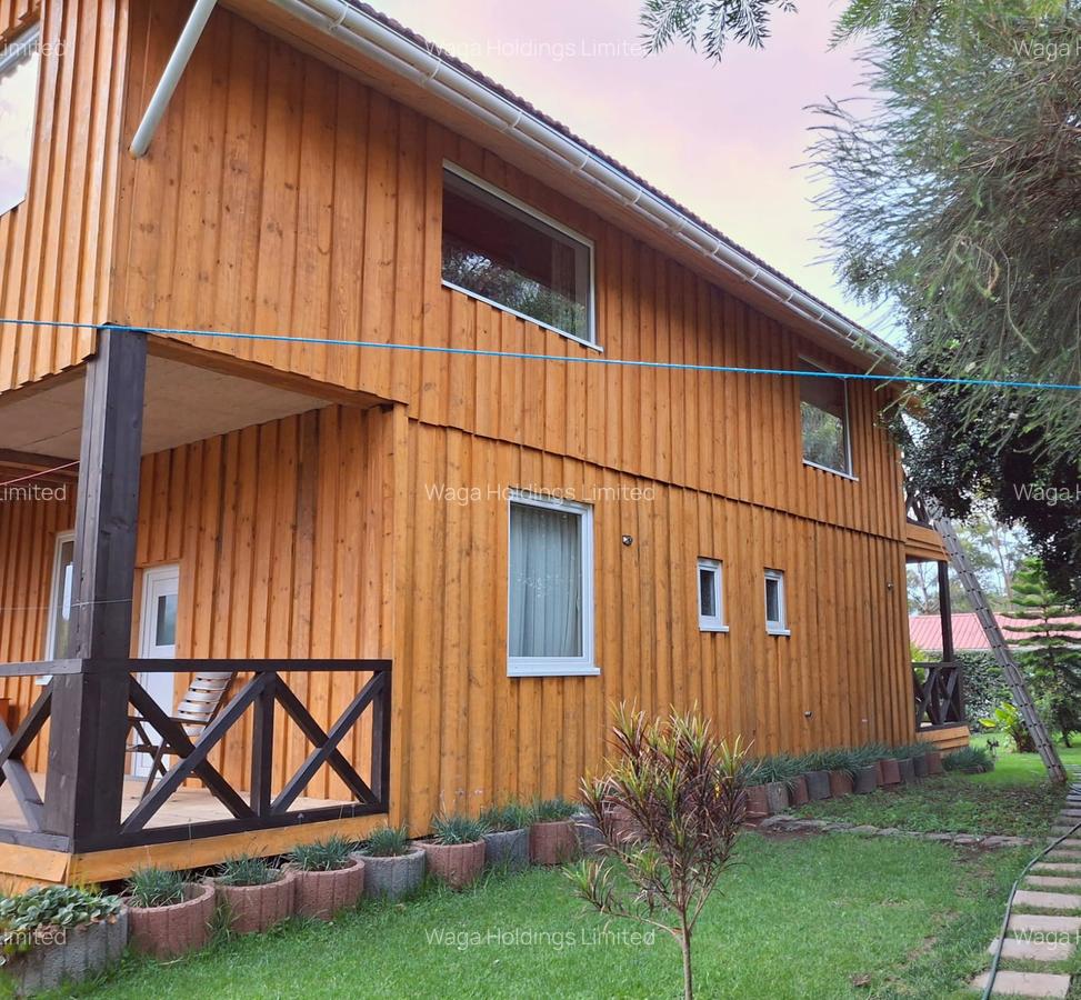 3 Bed Villa with En Suite at Burguret - 2