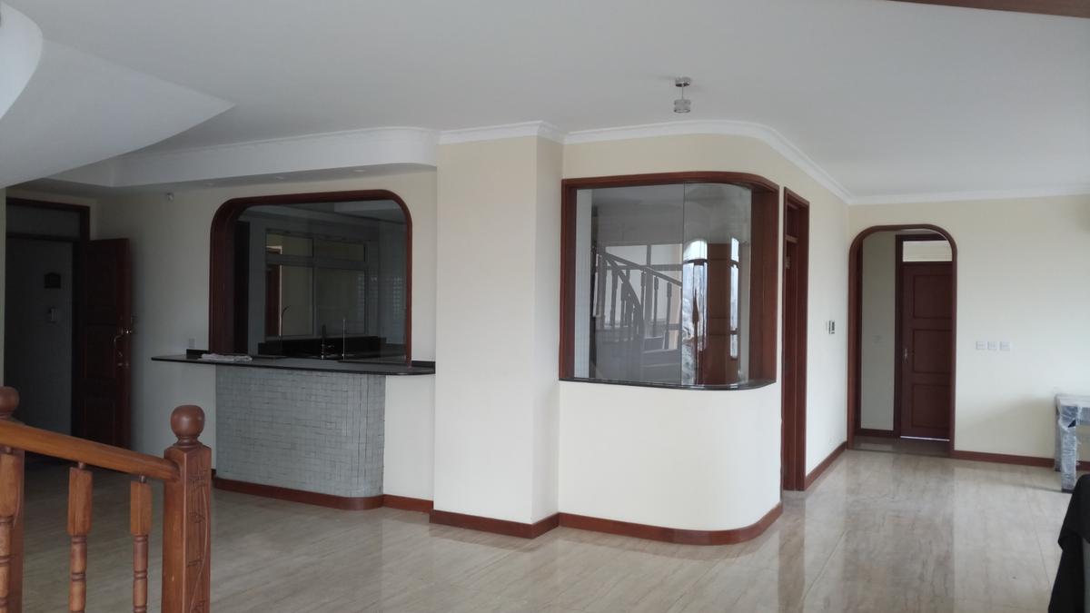 4 Bed Apartment with En Suite at Parklands Nairobi - 9