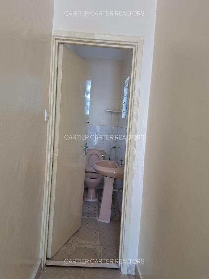 4 Bed Townhouse with En Suite in South C - 6