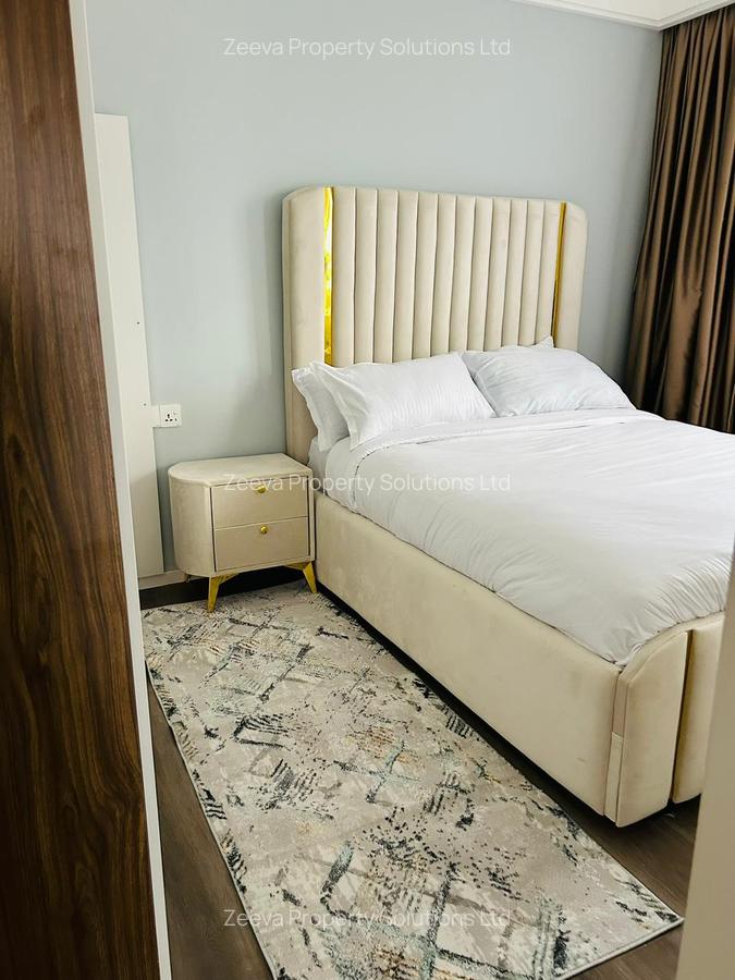Serviced 2 Bed Apartment with En Suite in Kilimani - 13
