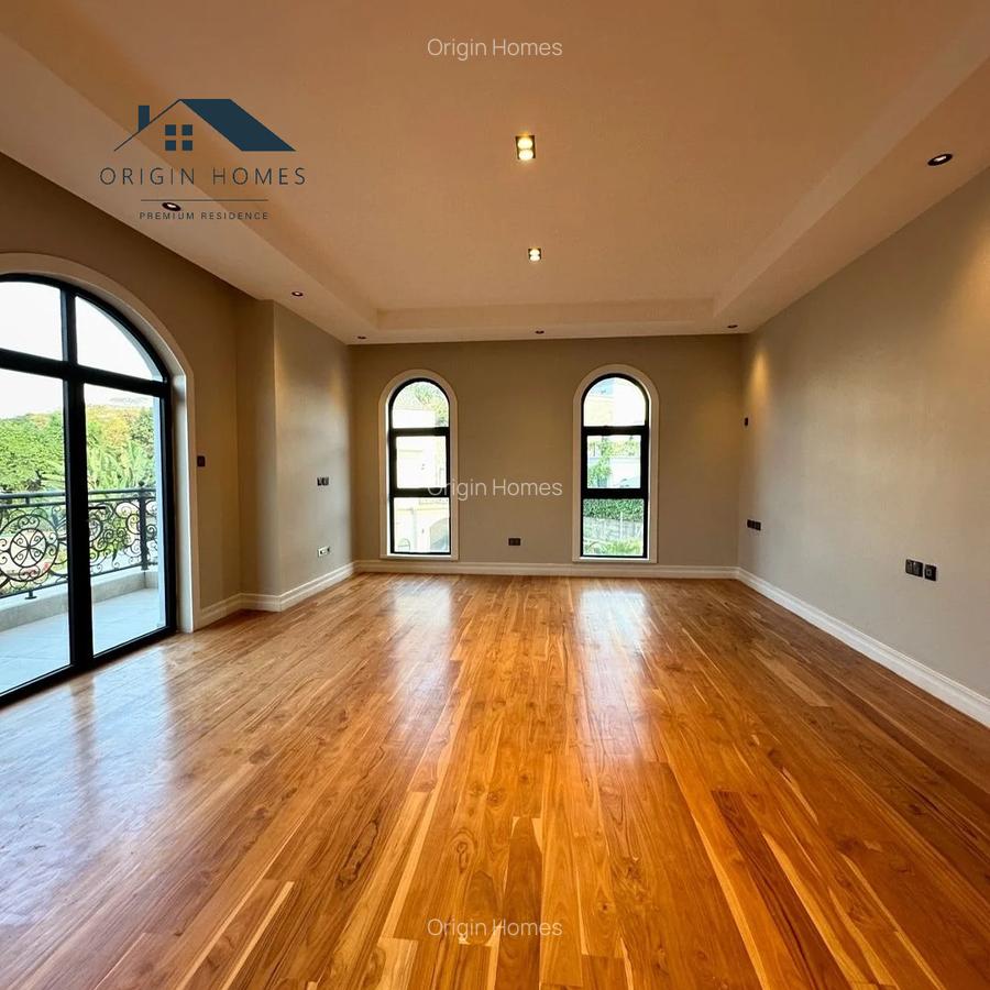 5 Bed Townhouse with En Suite in Loresho - 16