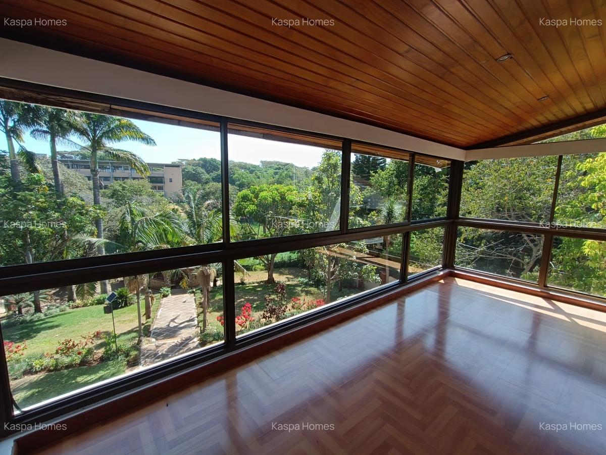 6 Bed House with En Suite in Gigiri - 19