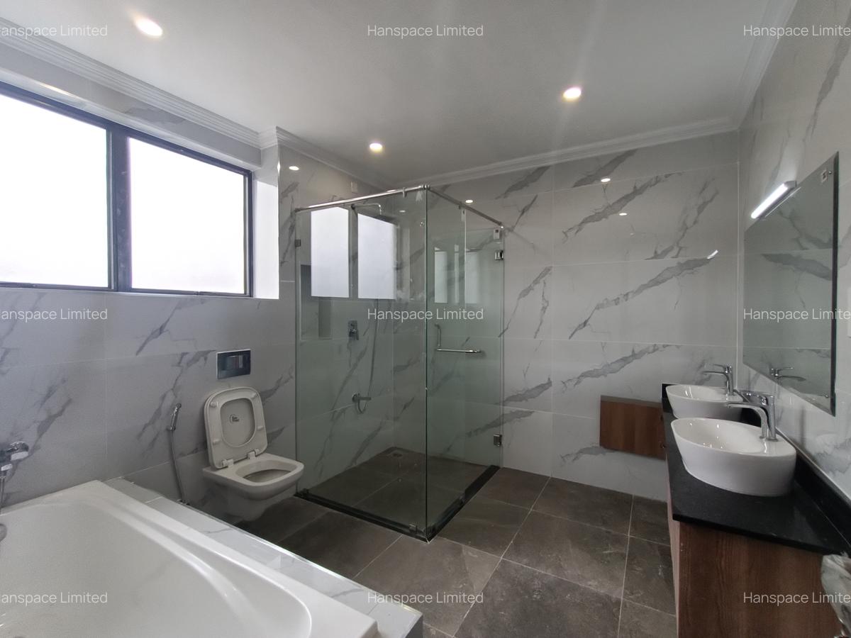 4 Bed Apartment with En Suite in Kileleshwa - 9