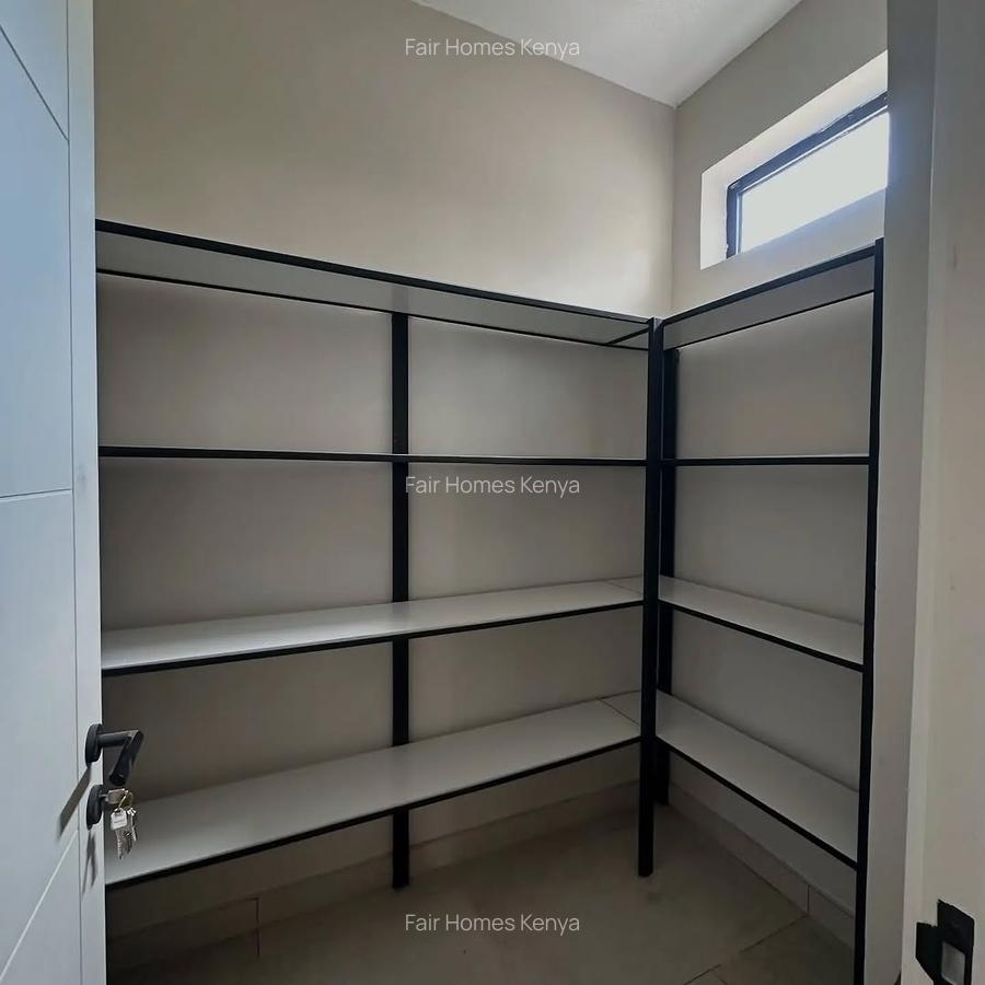 5 Bed Townhouse with En Suite at Manyani East - 5