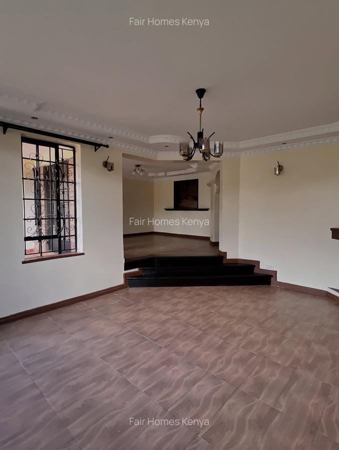 6 Bed Townhouse with En Suite at Convent Drive - 4