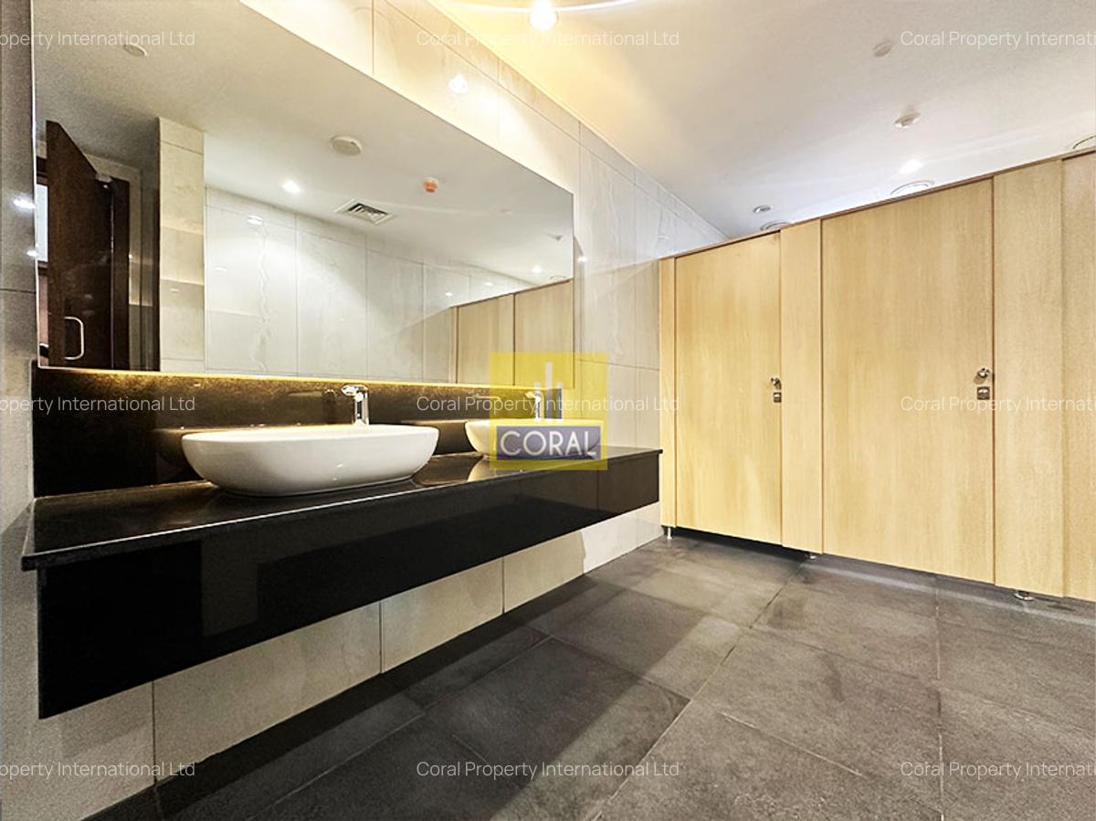 Office with Backup Generator in General Mathenge - 6