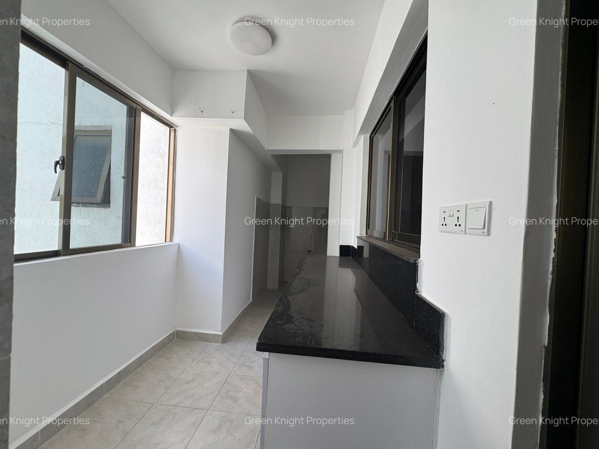 Serviced 4 Bed Apartment with En Suite in Kileleshwa - 4