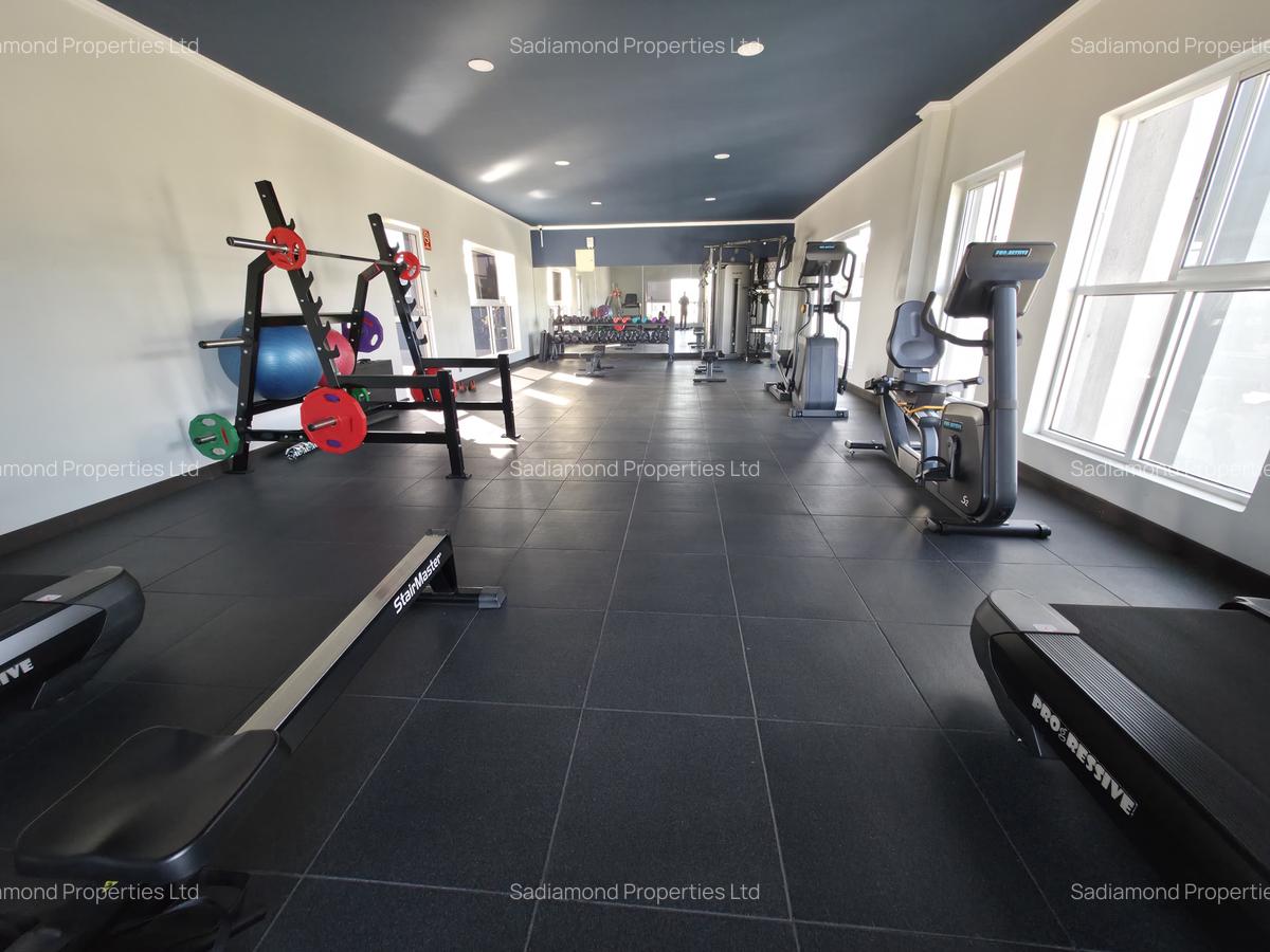 3 Bed Apartment with En Suite in Westlands Area - 11