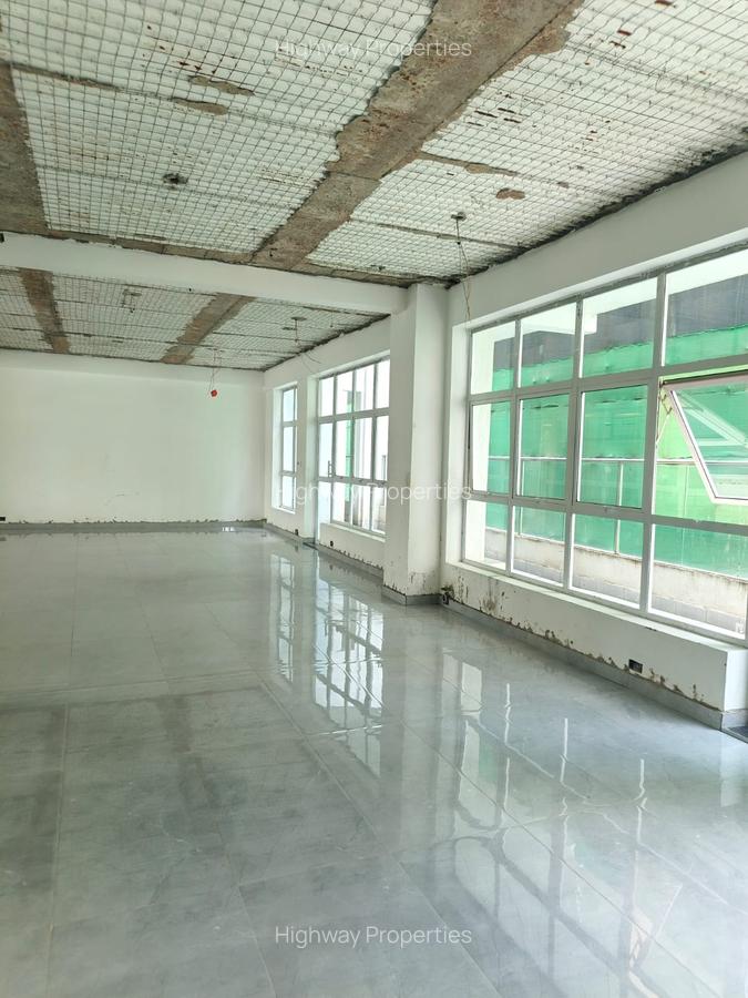 Office with Lift in Kilimani - 4