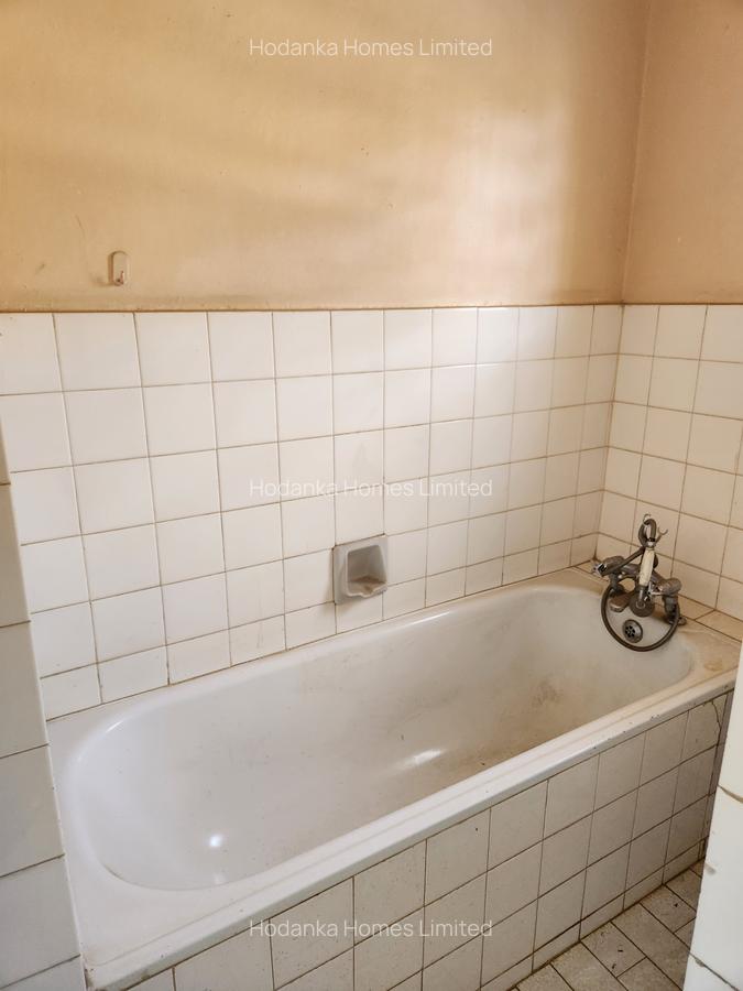 Commercial Property with Service Charge Included at Kilimani - 3