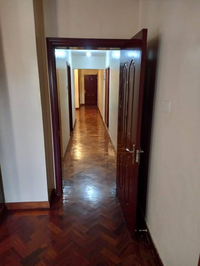 Serviced 3 Bed Apartment with En Suite in Kileleshwa - 3