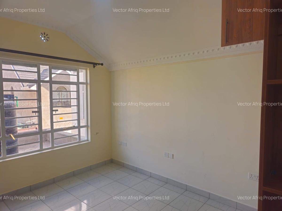 4 Bed House with En Suite in Kitengela - 3