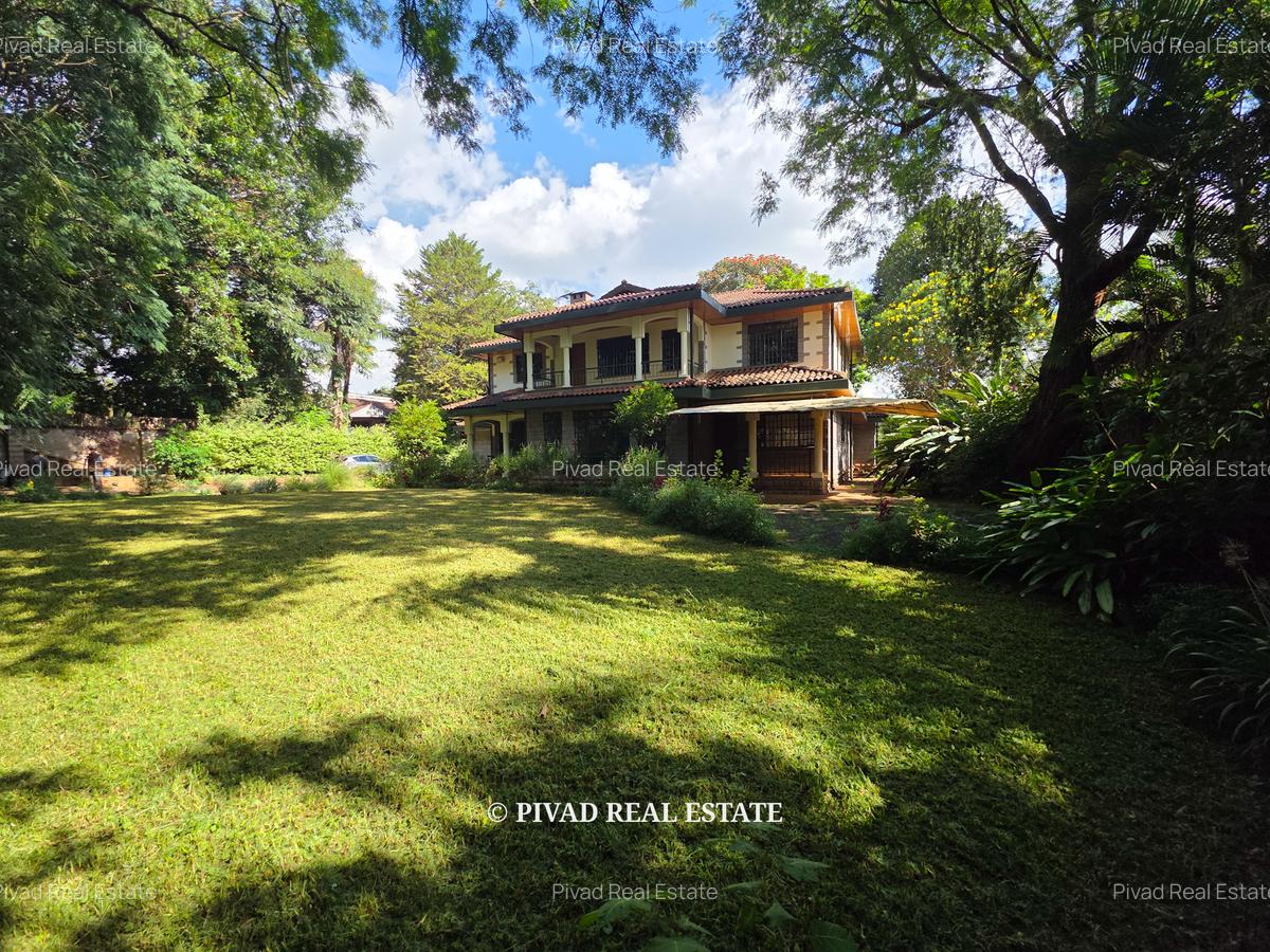 6 Bed House with Garden in Nyari - 18
