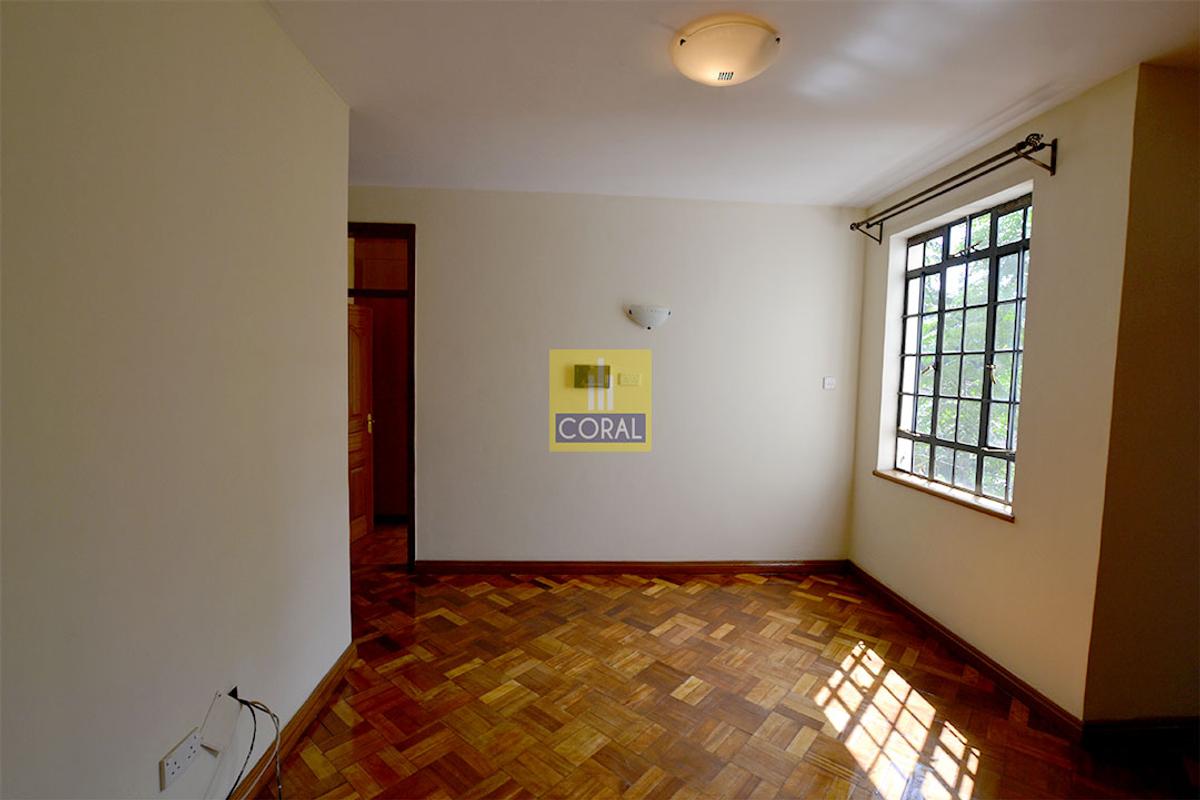 4 Bed Apartment in Rhapta Road - 6