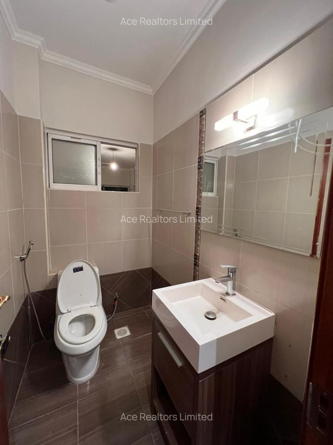 3 Bed Apartment with En Suite at Gatundu Road - 8