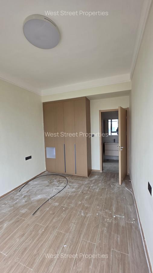 2 Bed Apartment with En Suite at Westlands - 8