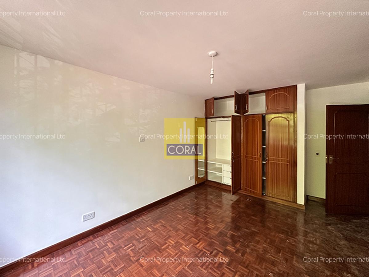 4 Bed Apartment in Westlands Area - 13