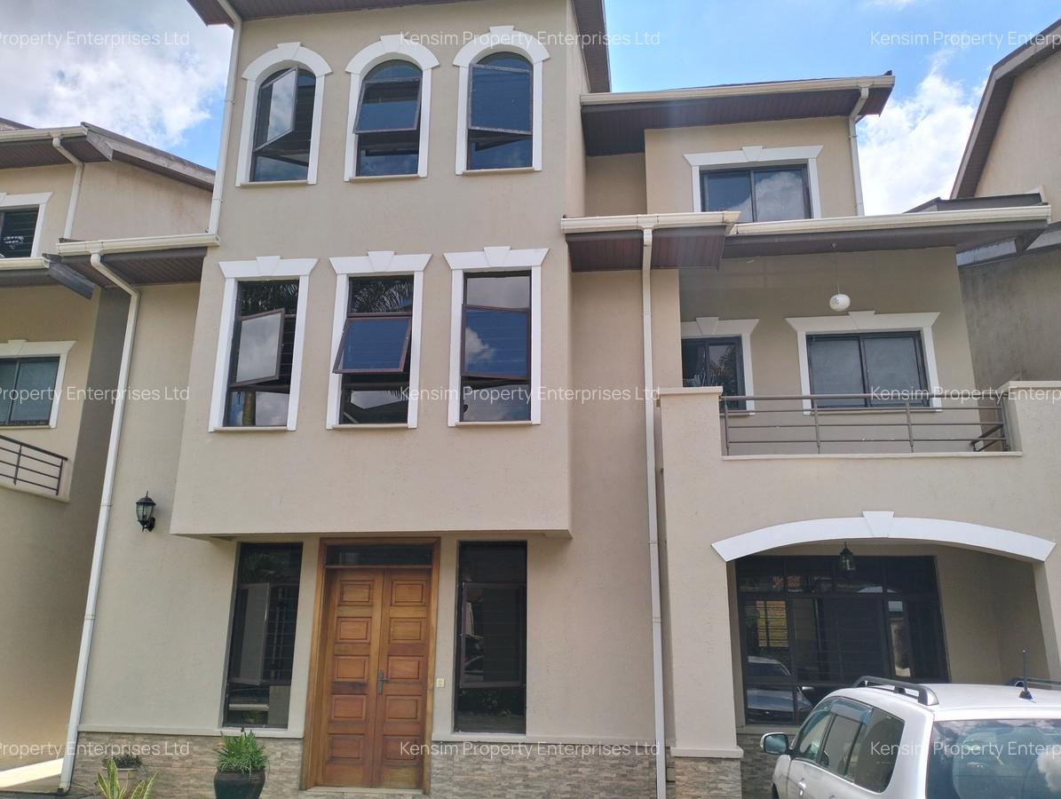 5 Bed Townhouse with En Suite in Lavington - 4