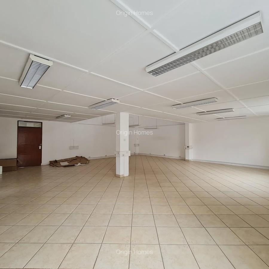 1,354 ft² Commercial Property with Service Charge Included at Westlands - 10
