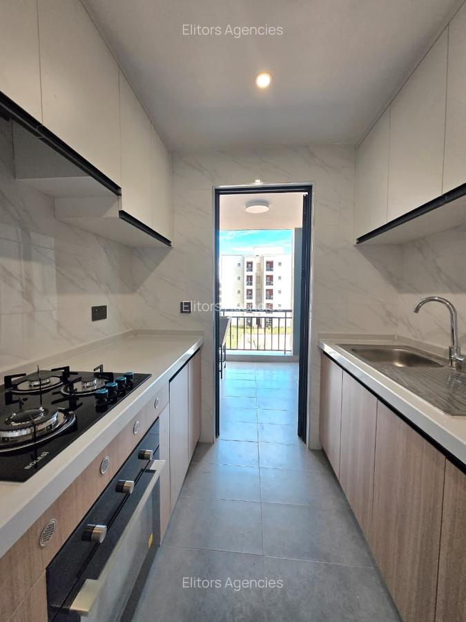 2 Bed Apartment with En Suite at Northland City - 3