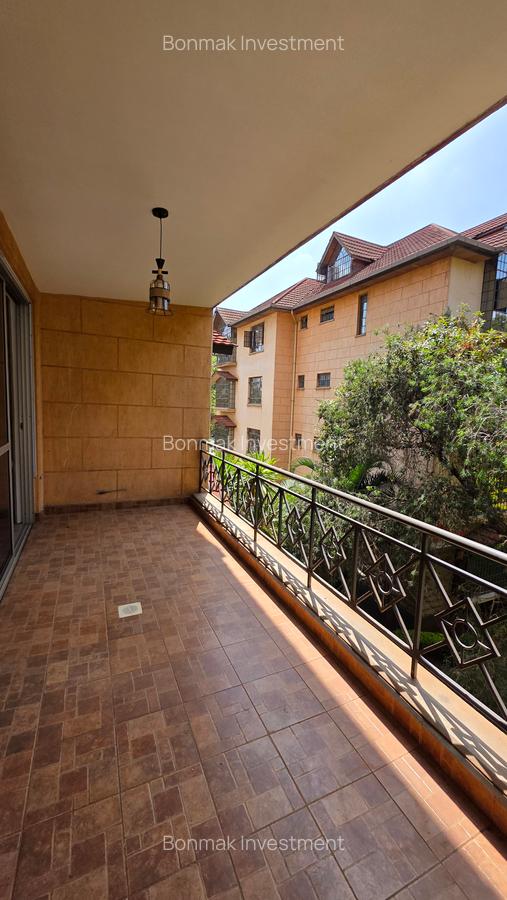 3 Bed Apartment with En Suite at Valley Arcade - 2