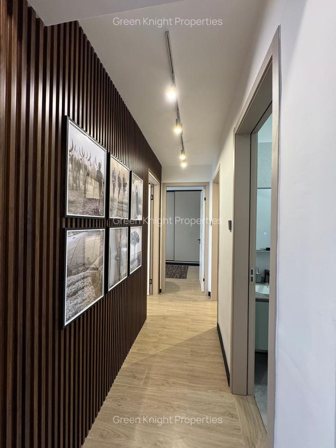 Serviced 2 Bed Apartment with En Suite in Kilimani - 4