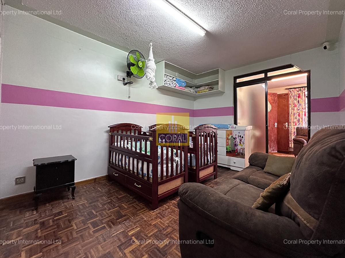 4 Bed Townhouse in Parklands - 9