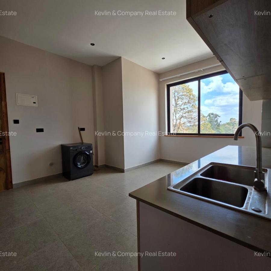 4 Bed Apartment with En Suite in Loresho - 8