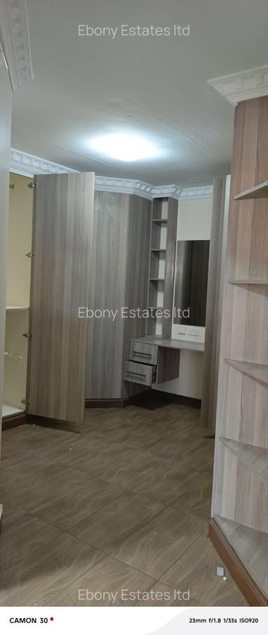 5 Bed Villa with En Suite in Lavington - 11