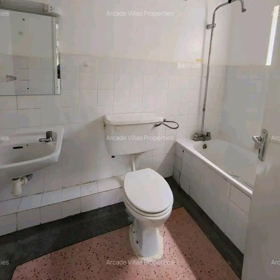 3 Bed Apartment with En Suite at Kileleshwa - 11