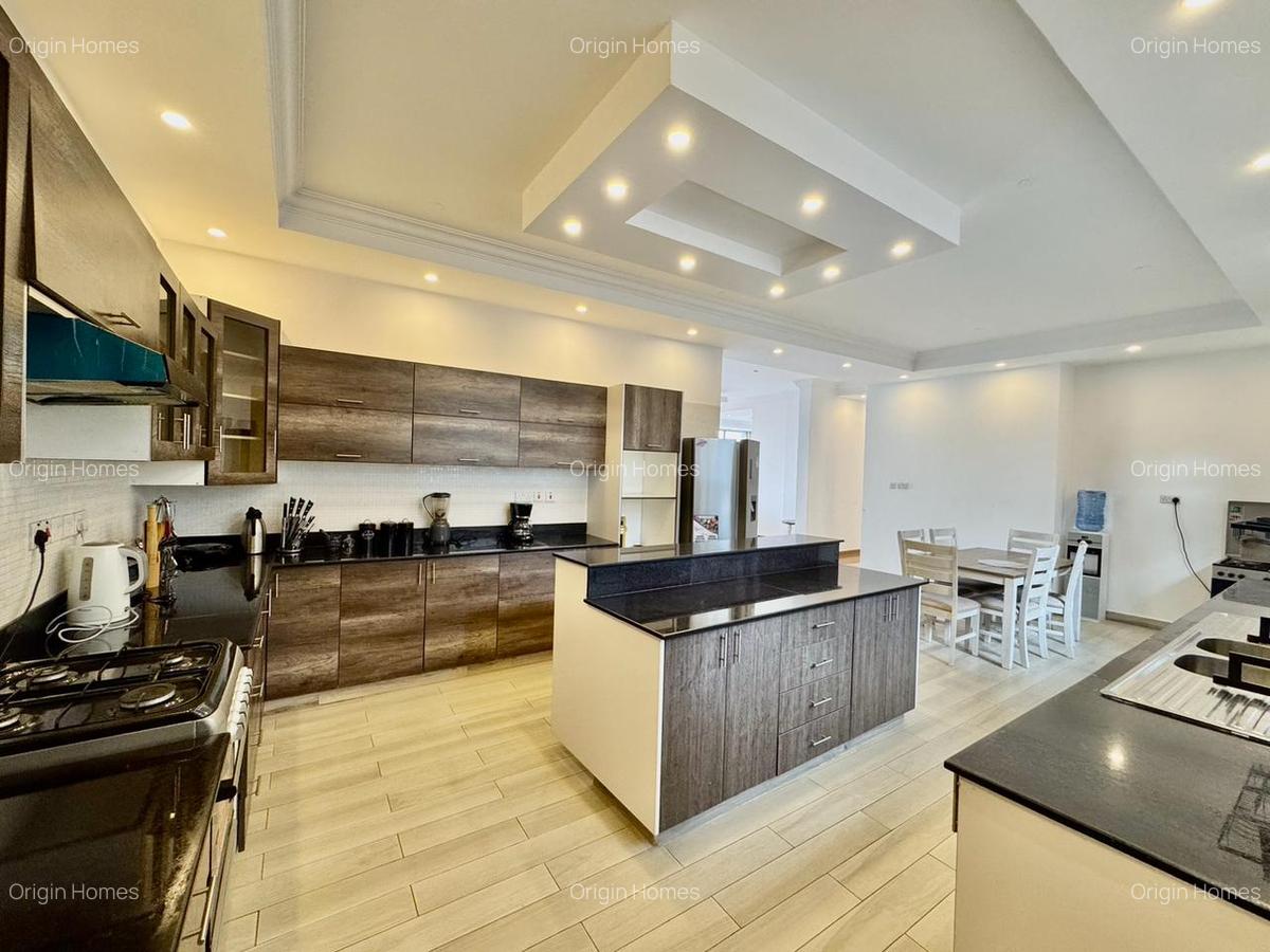 4 Bed Apartment with En Suite at General Mathenge - 10