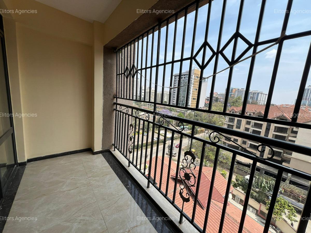 2 Bed Apartment with En Suite at Argwings Kodhek - 2