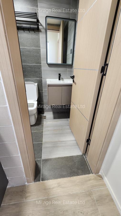 1 Bed Apartment with Gym in Lavington - 5