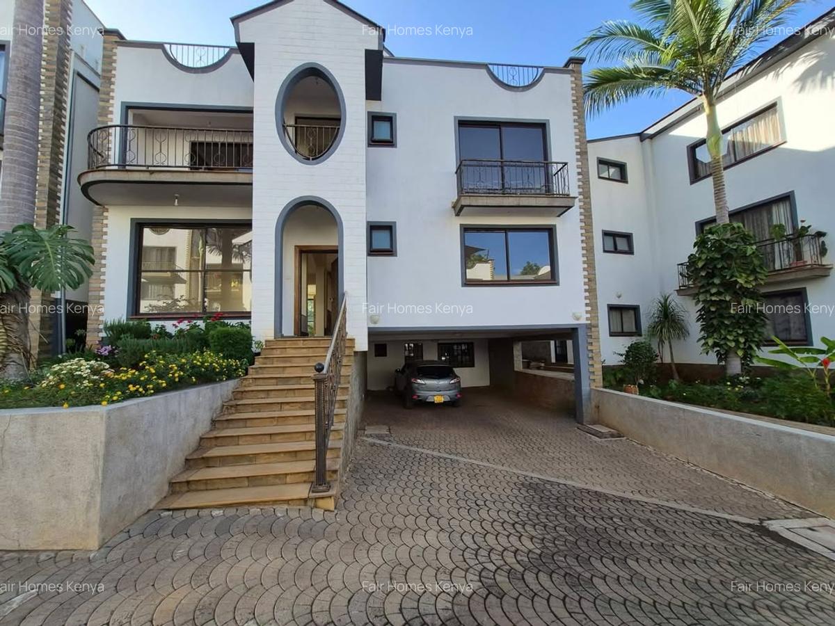 5 Bed Townhouse with En Suite at Westlands - 1
