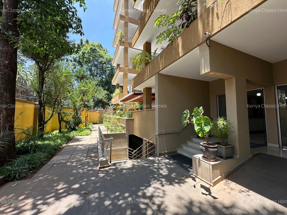 Furnished 2 Bed Apartment with En Suite at Riverside - 1