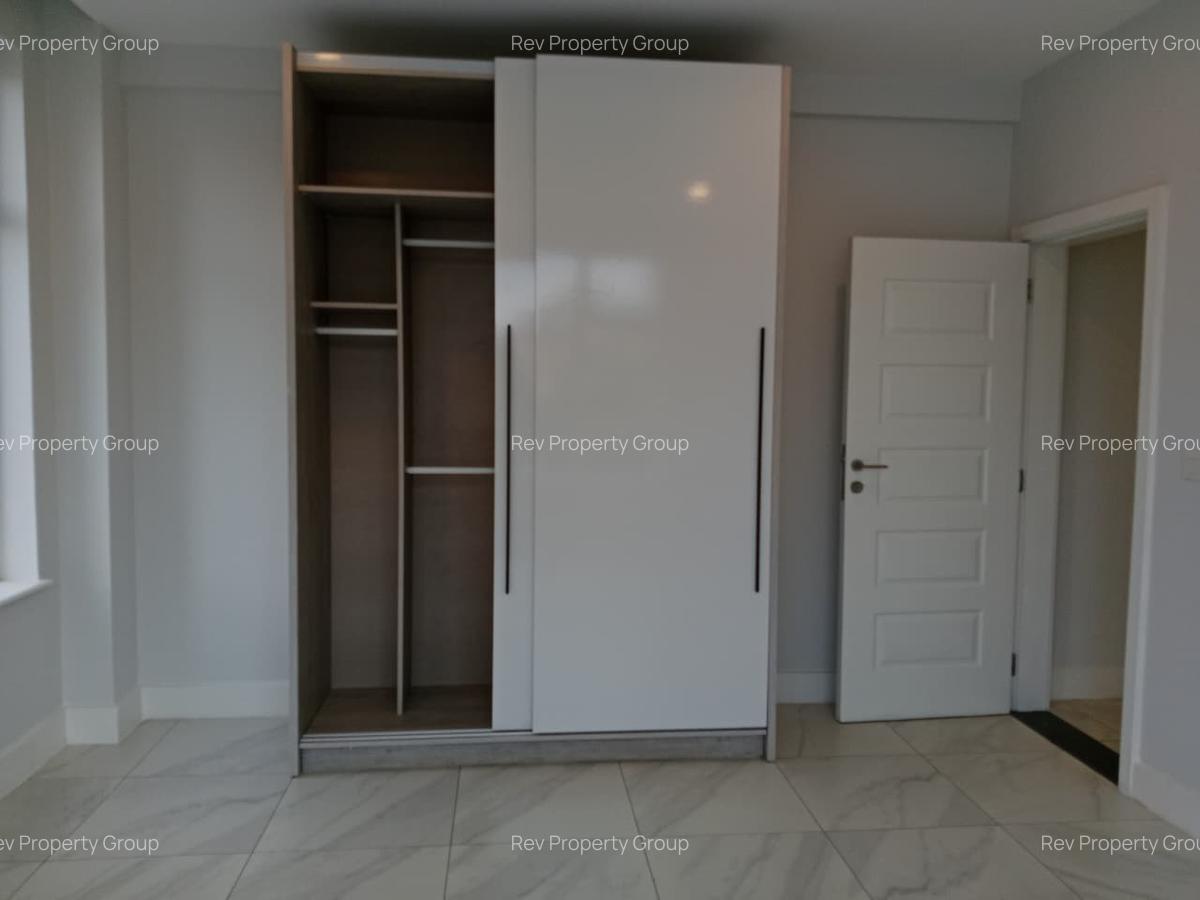 Serviced 1 Bed Apartment with En Suite in Westlands Area - 8
