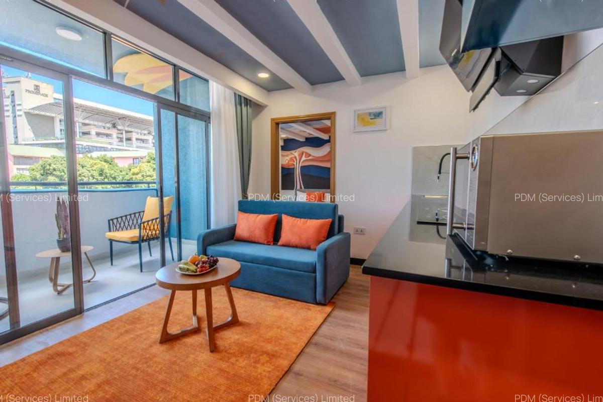 Serviced 1 Bed Apartment with Swimming Pool in Westlands Area - 6