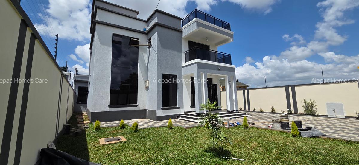 4 Bed House with En Suite at Eastern Bypass - 6