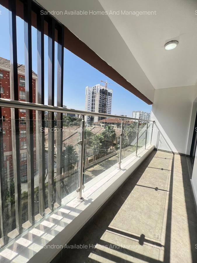 Studio Apartment with En Suite in Kileleshwa - 3