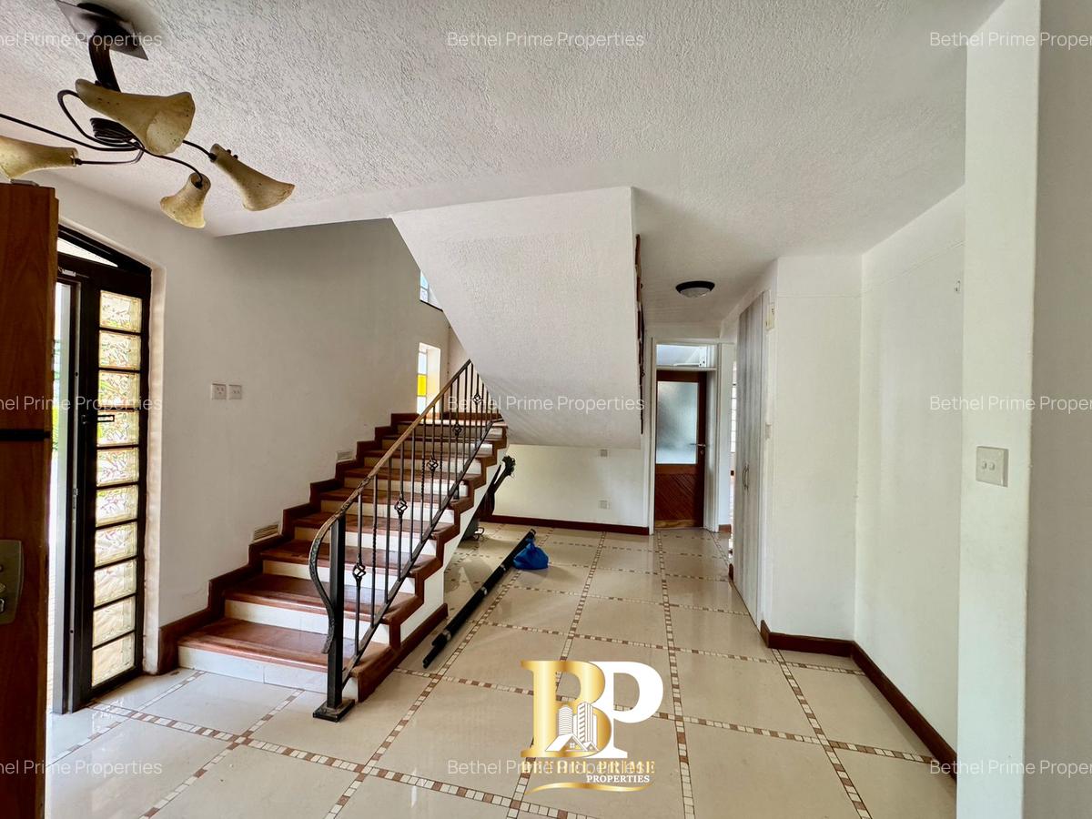 4 Bed House with En Suite in Gigiri - 5