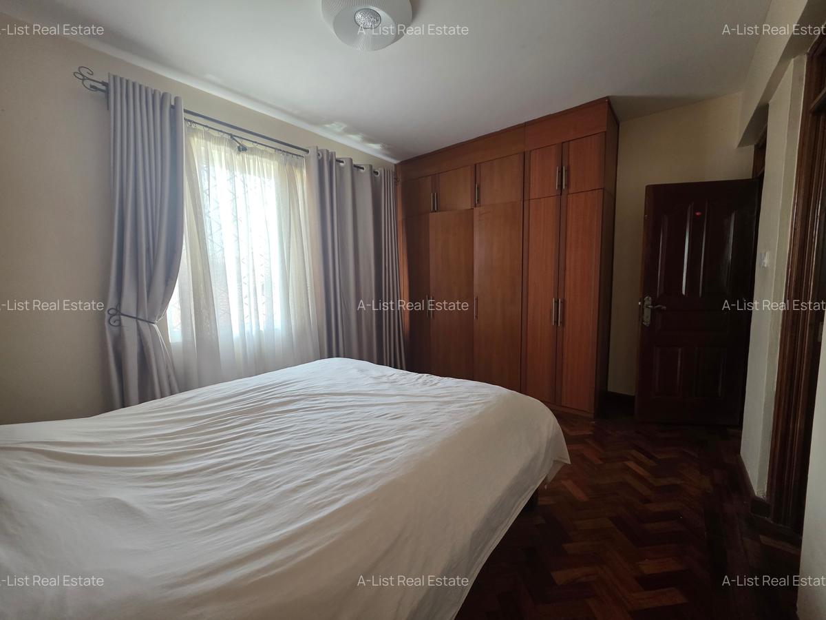 4 Bed Apartment with En Suite at Hendred Avenue - 6